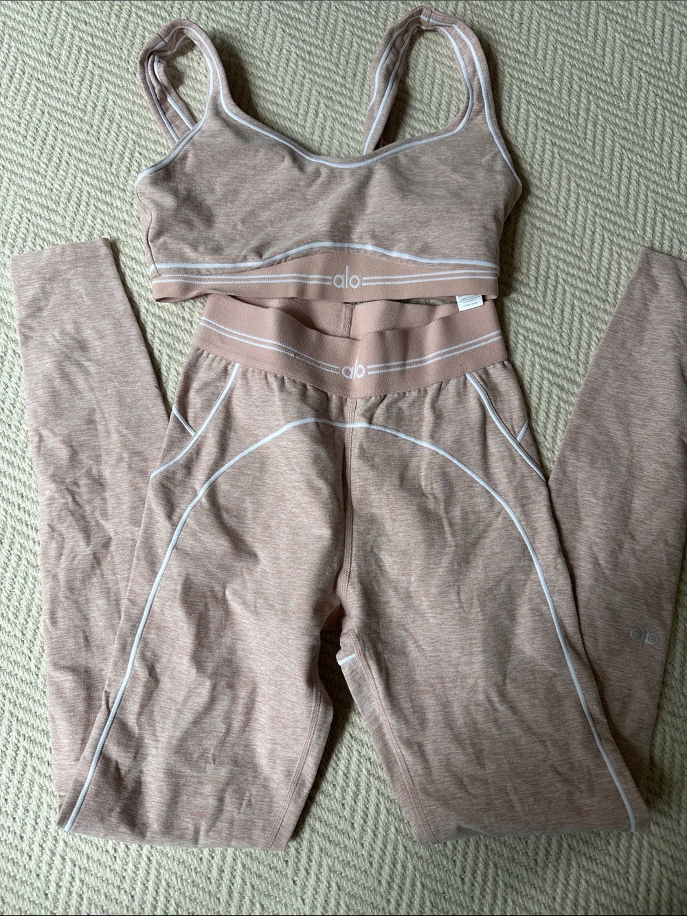 ALO Yoga Alosoft HeartThrob Bra & High-Waist Leggings Set in Dusty Pink